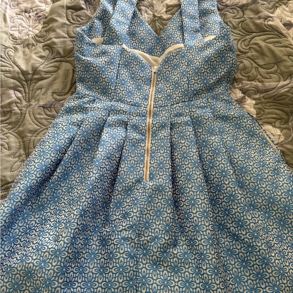 Banana Republic Blue Sleeveless V-Neck Mini Dress - Picture 3 of 6